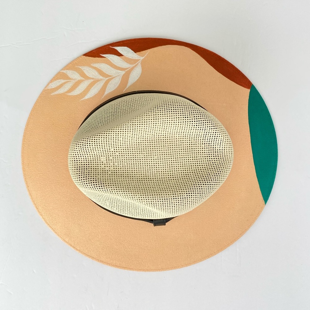 Hand painted hat - Picture 3 of 3
